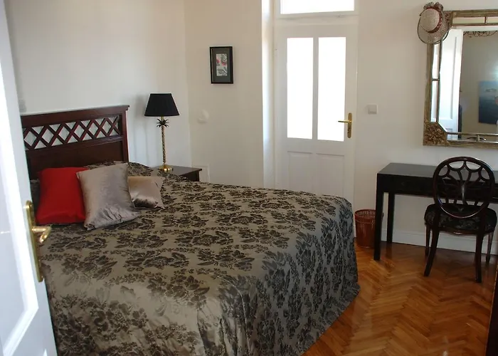 Villa Antipodes